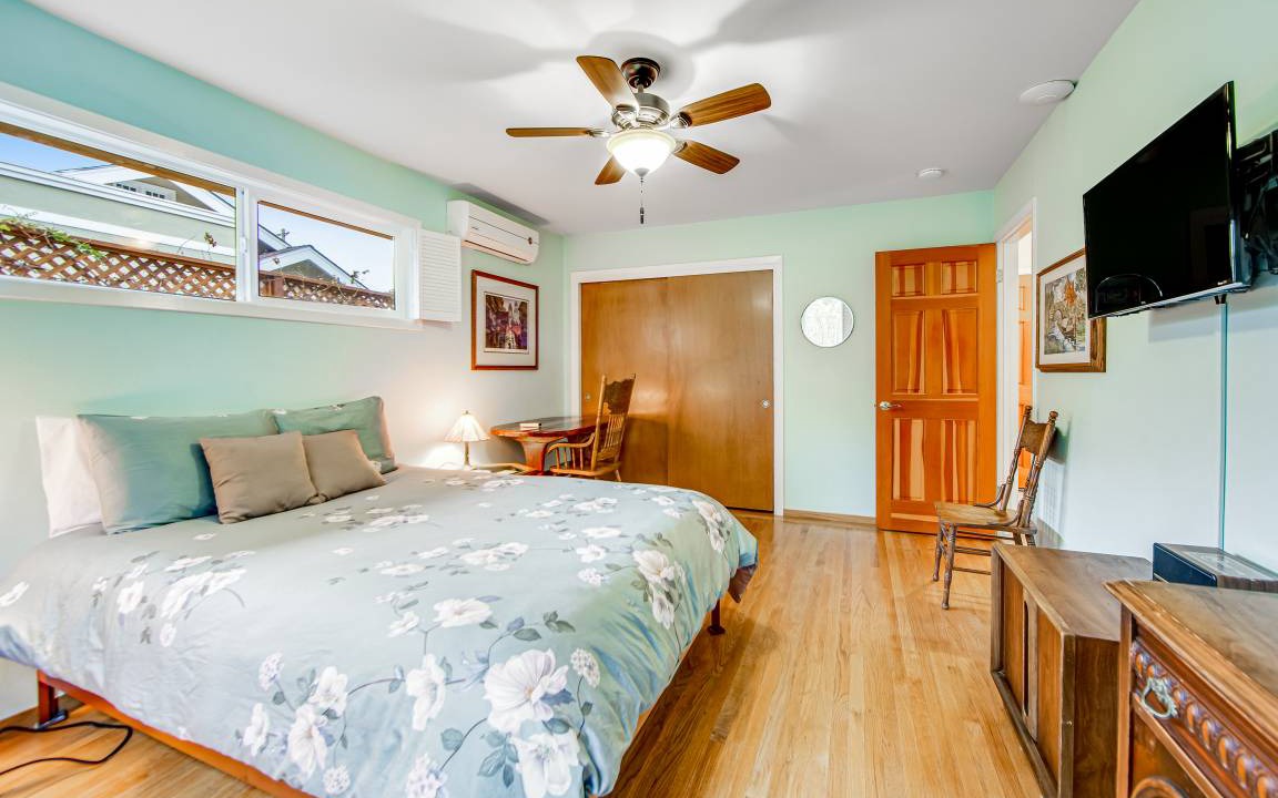Photo of Bedroom in Santa Rosa