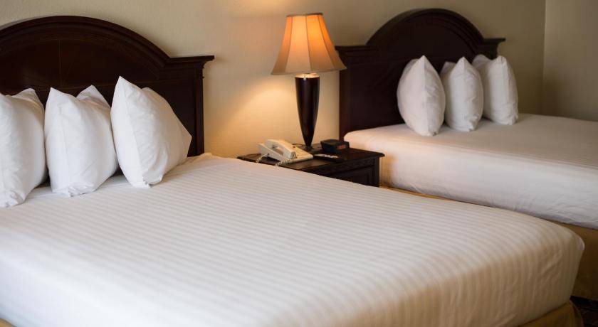 Photo of Bedroom in Anaheim Resort
