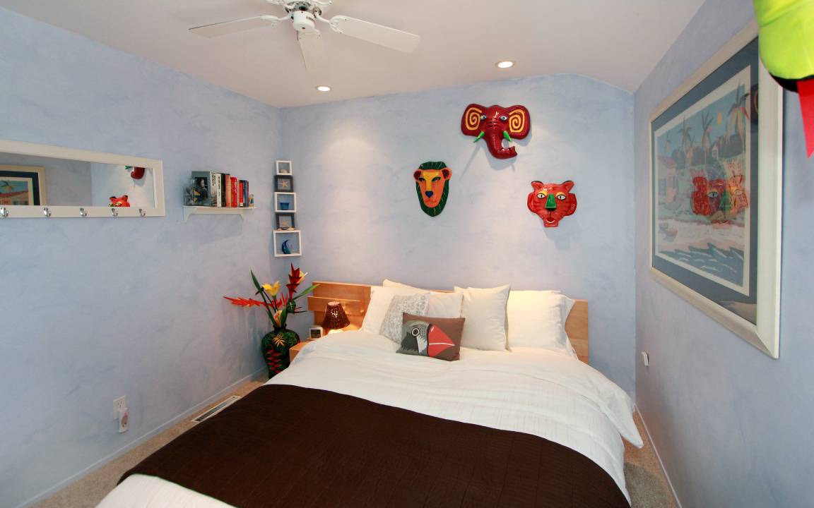 Photo of Bedroom in Corona del Mar