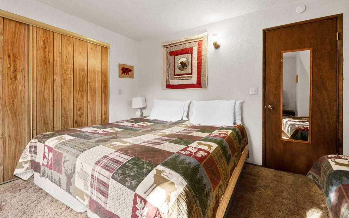 Photo of Bedroom in Big Bear