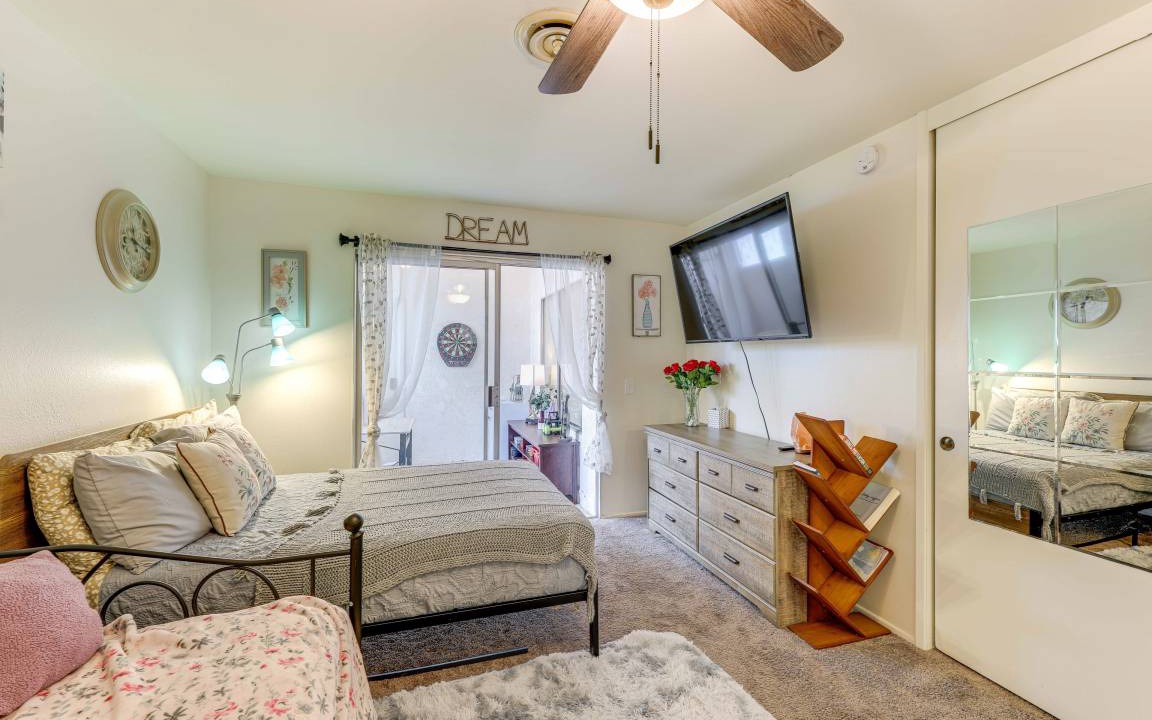 Photo of Bedroom in Hemet