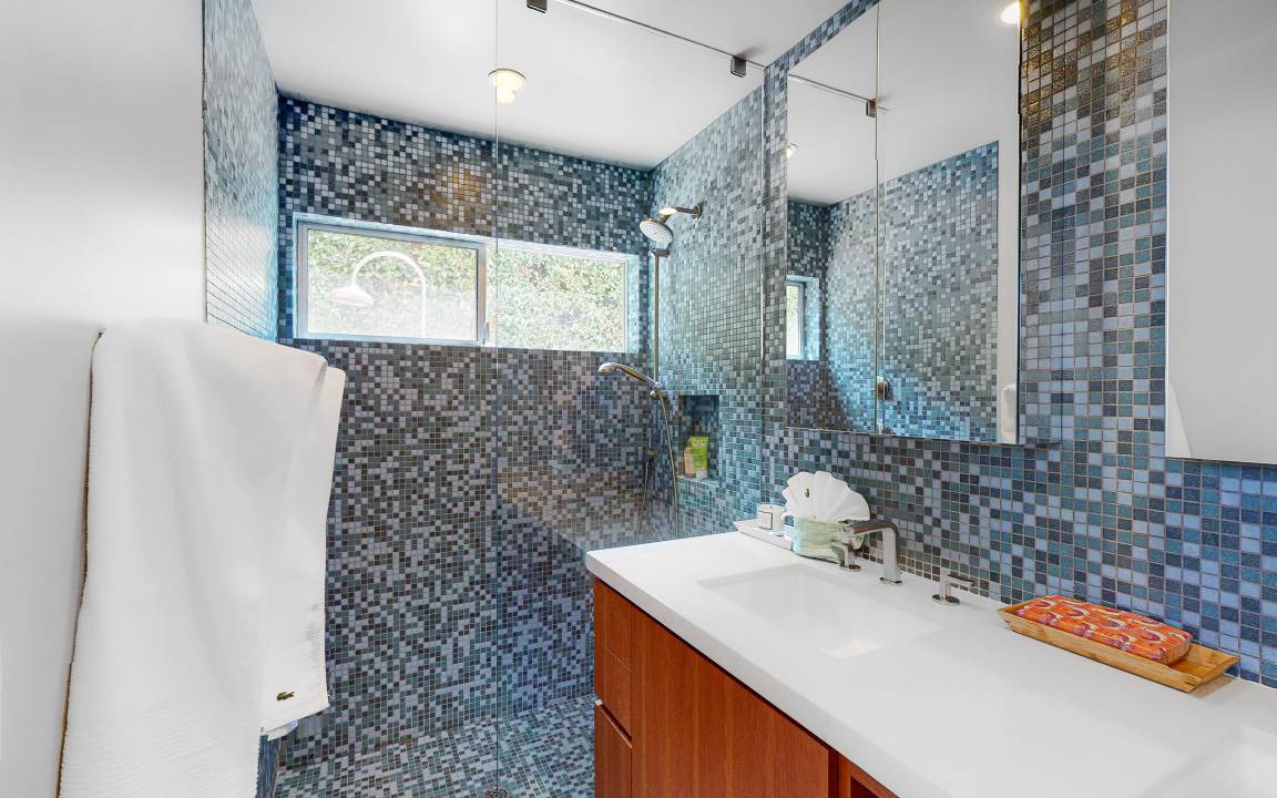 Photo of Bathroom in Vista Las Palmas