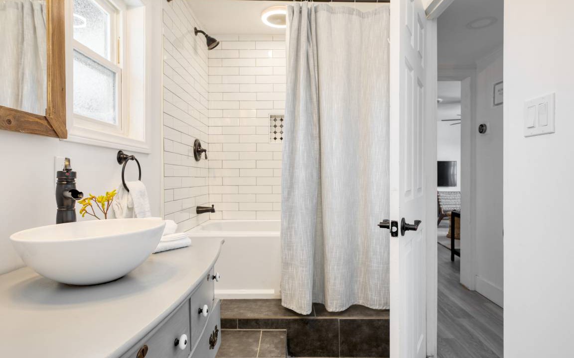 Photo of Bathroom in Indian Cove