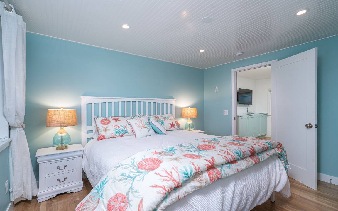 Photo of Bedroom in Newport Beach