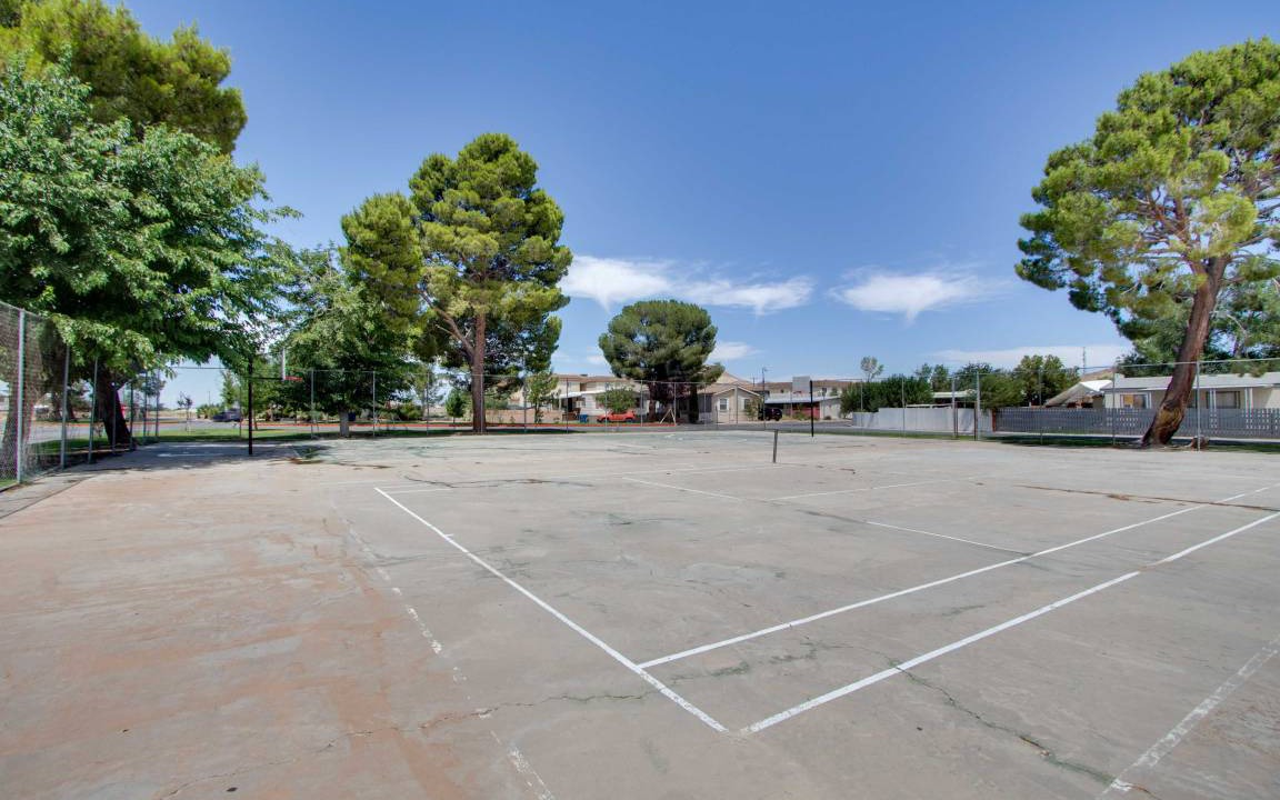 Photo of Others in Rosamond