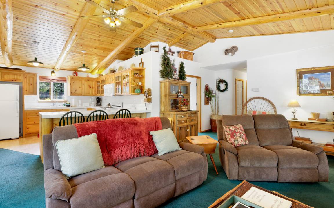 Photo of Others in Eagle Mountain Estates