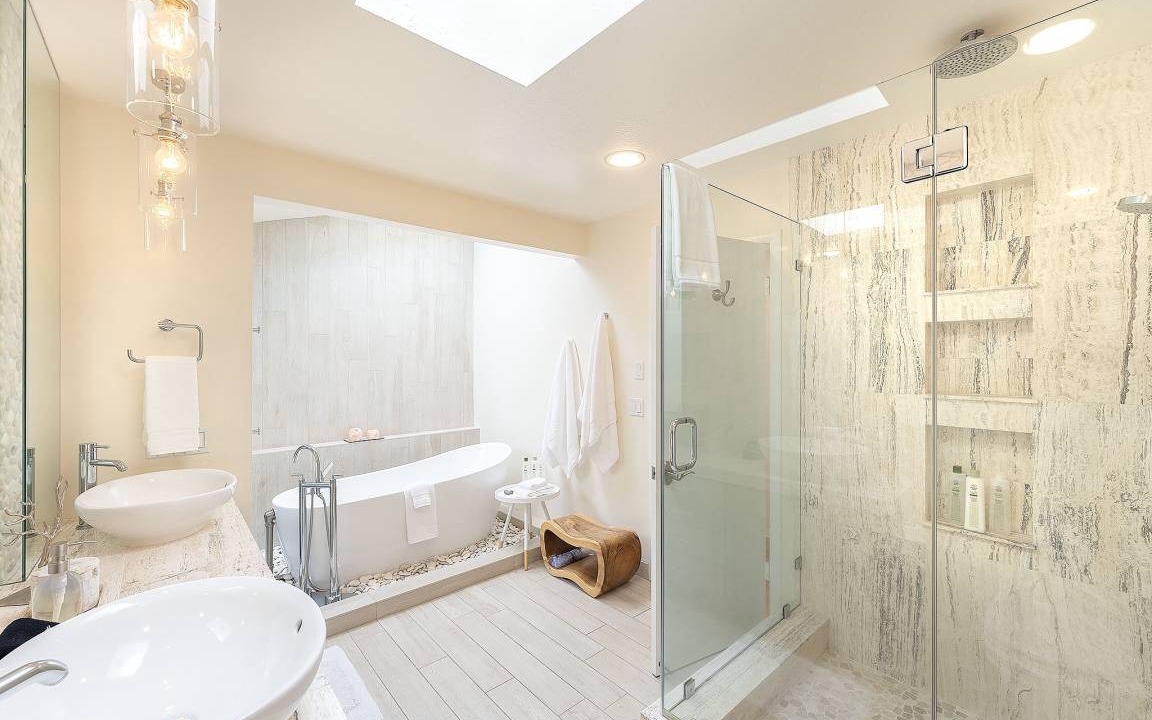 Photo of Bathroom in Carmel Point