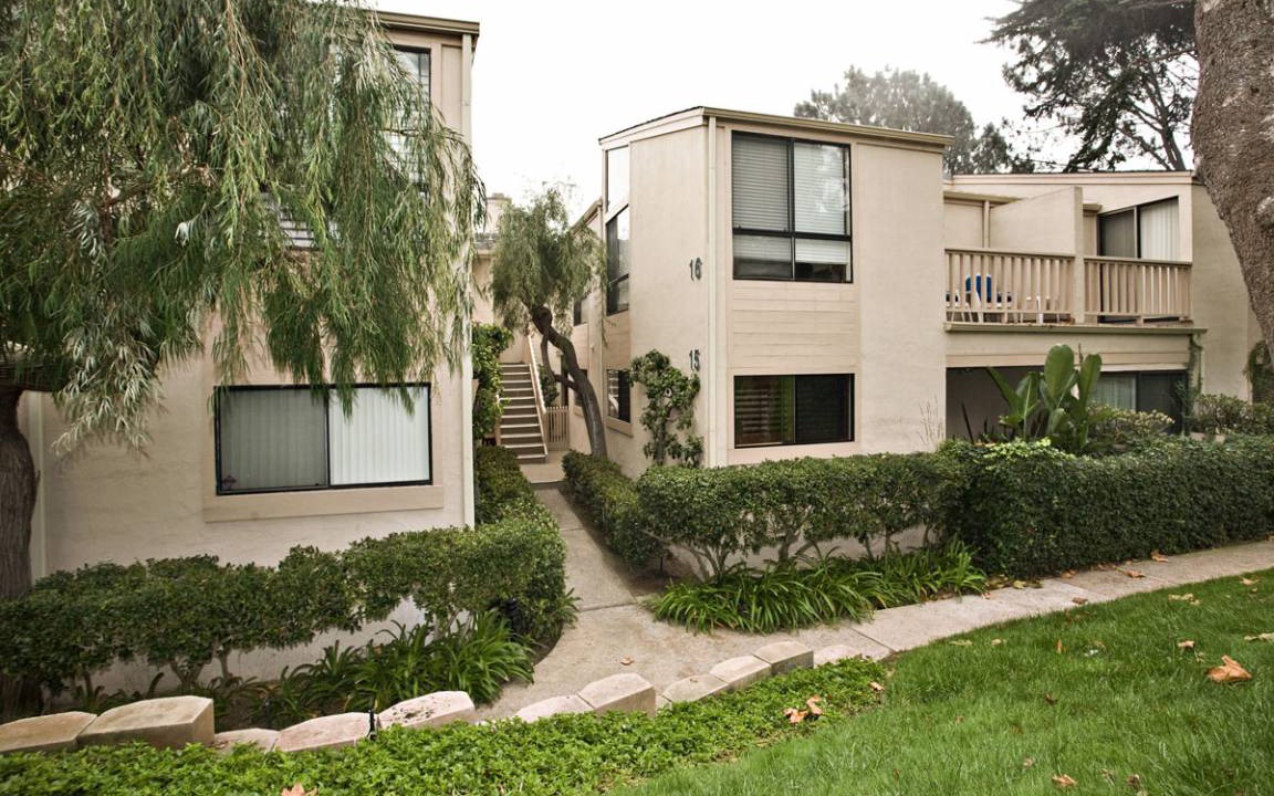 Photo of Buildings in Solana Beach