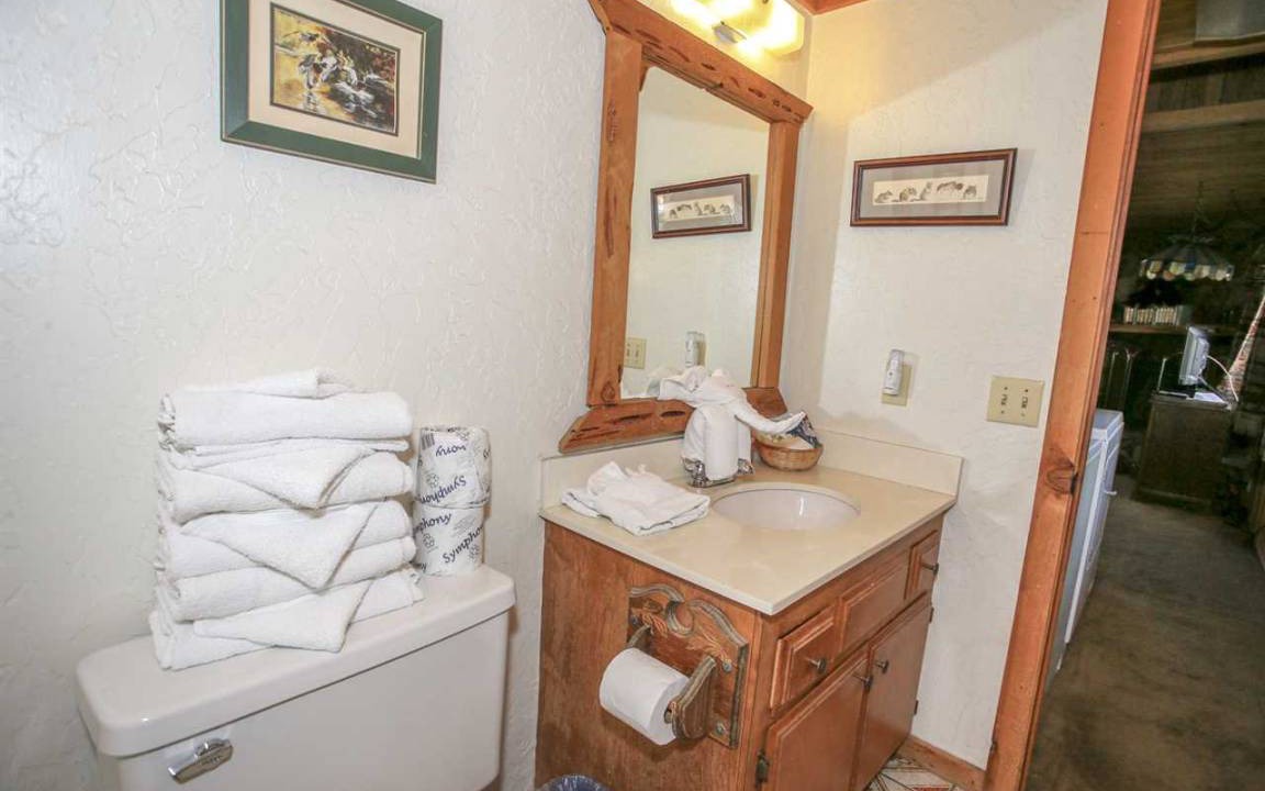 Photo of Bathroom in Big Bear