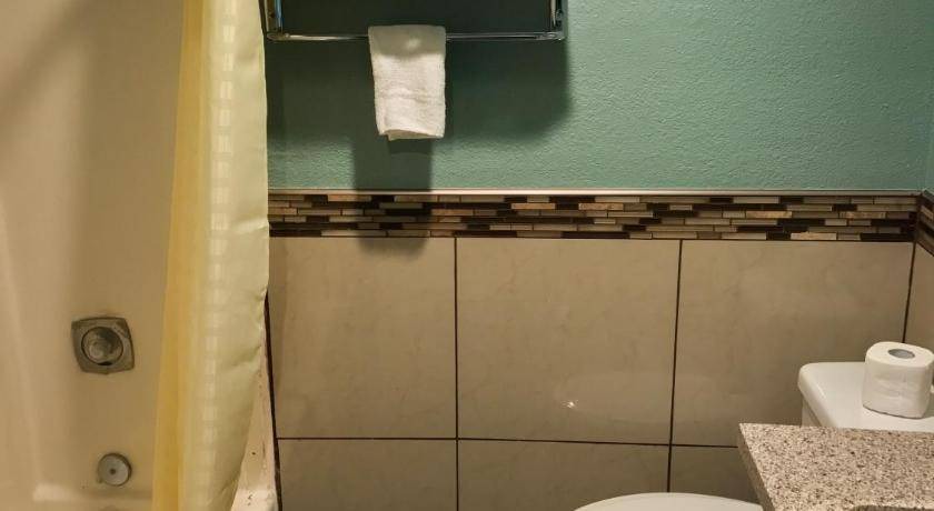 Photo of Bathroom in Eagle Rock
