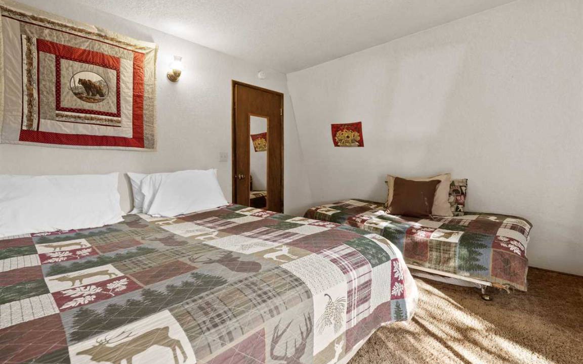 Photo of Bedroom in Big Bear