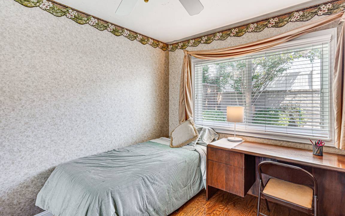 Photo of Bedroom in Huntington Beach