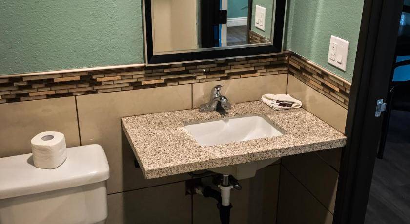 Photo of Bathroom in Eagle Rock