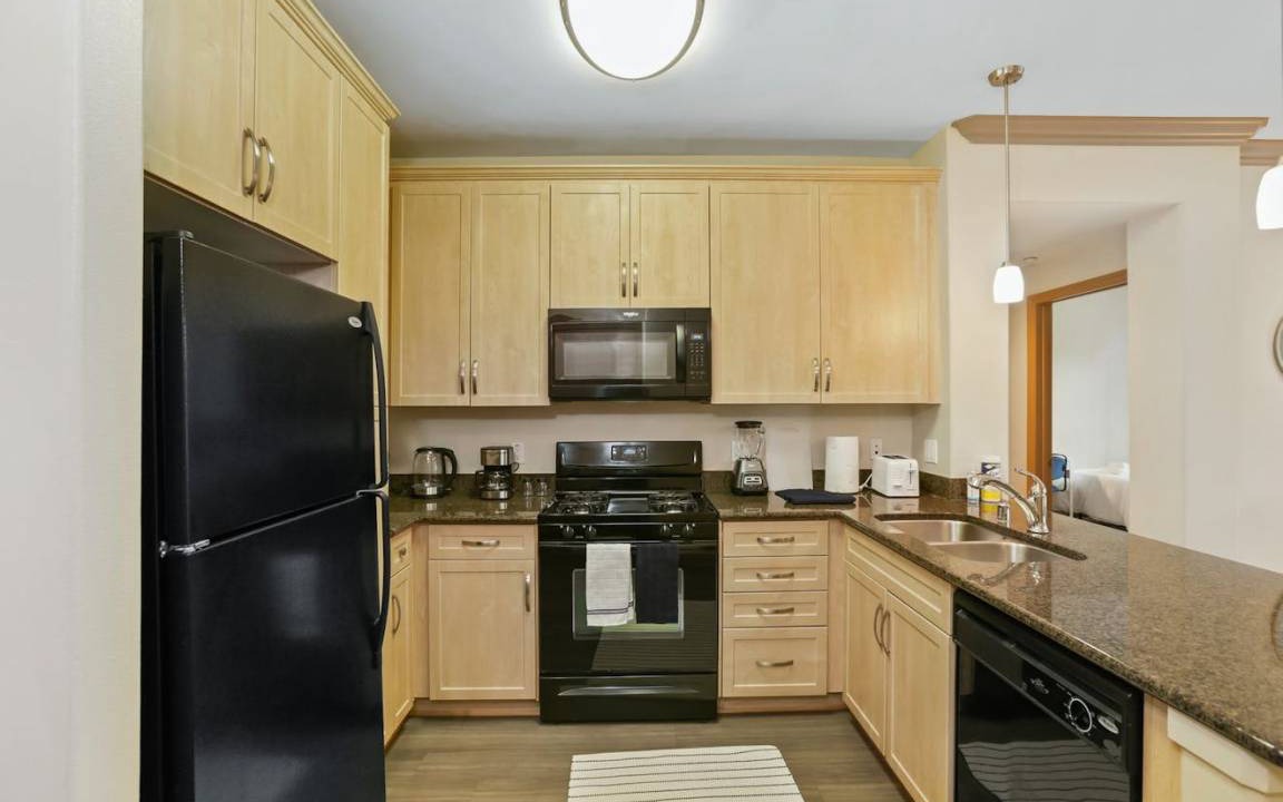 Photo of Kitchen in Irvine Business Complex
