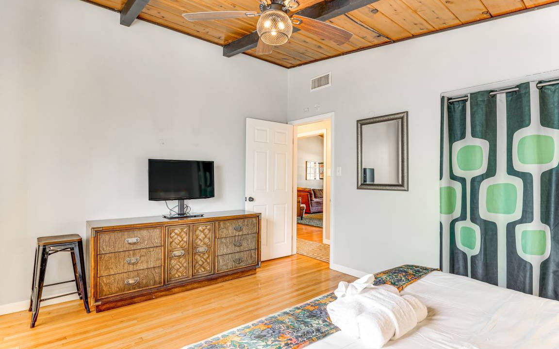 Photo of Bedroom in Vista