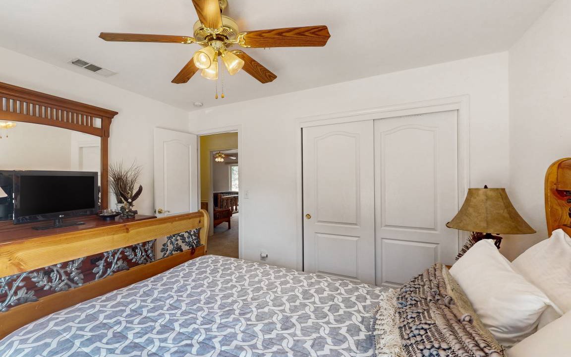 Photo of Bedroom in Bass Lake
