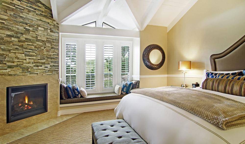 Photo of Bedroom in Golden Rectangle
