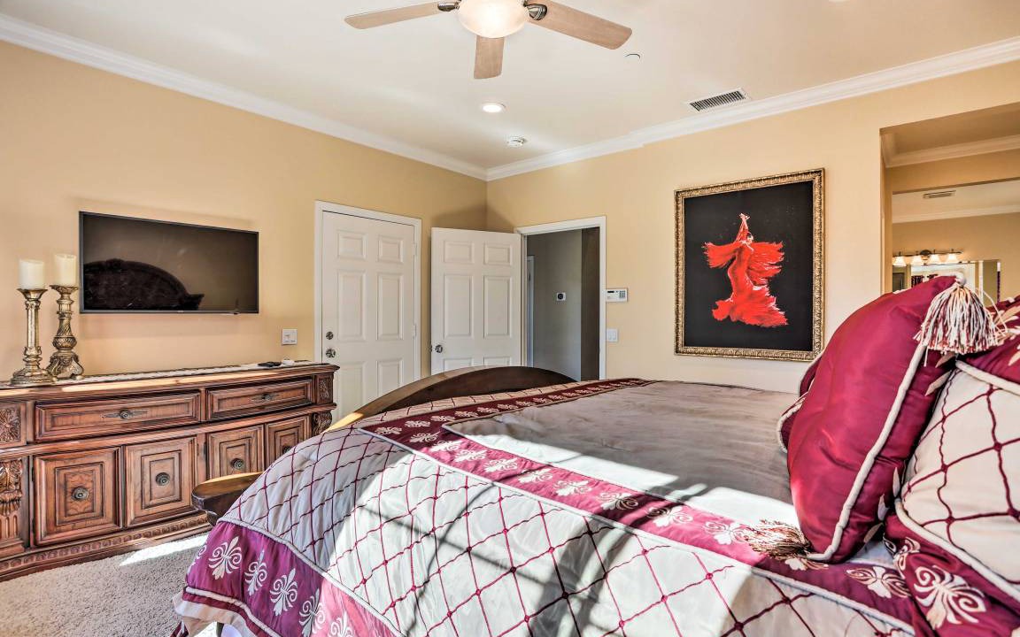 Photo of Bedroom in Blue Jay