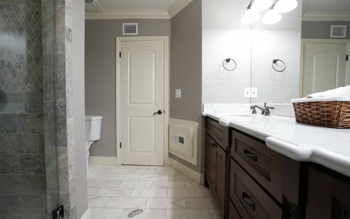 Photo of Bathroom in Northwest Anaheim