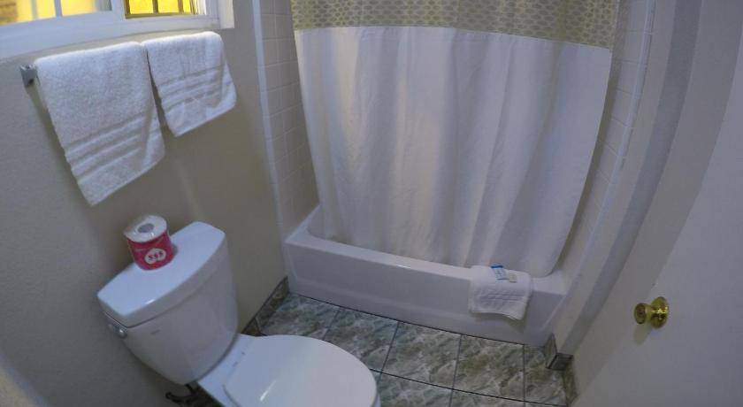 Photo of Bathroom in Southwest Anaheim