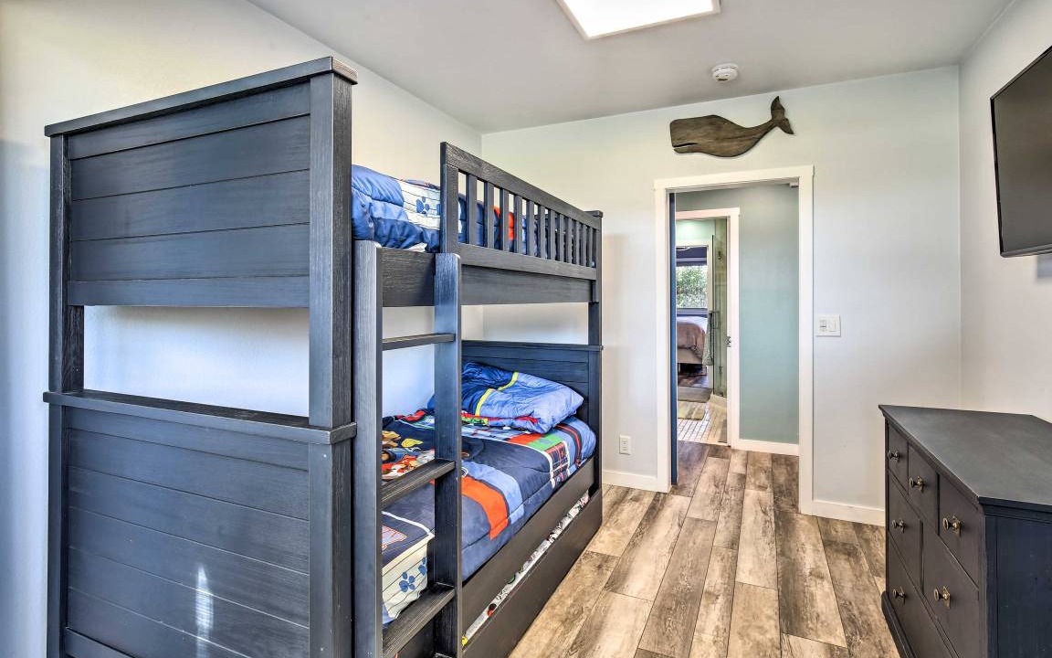 Photo of Bedroom in Huntington Beach