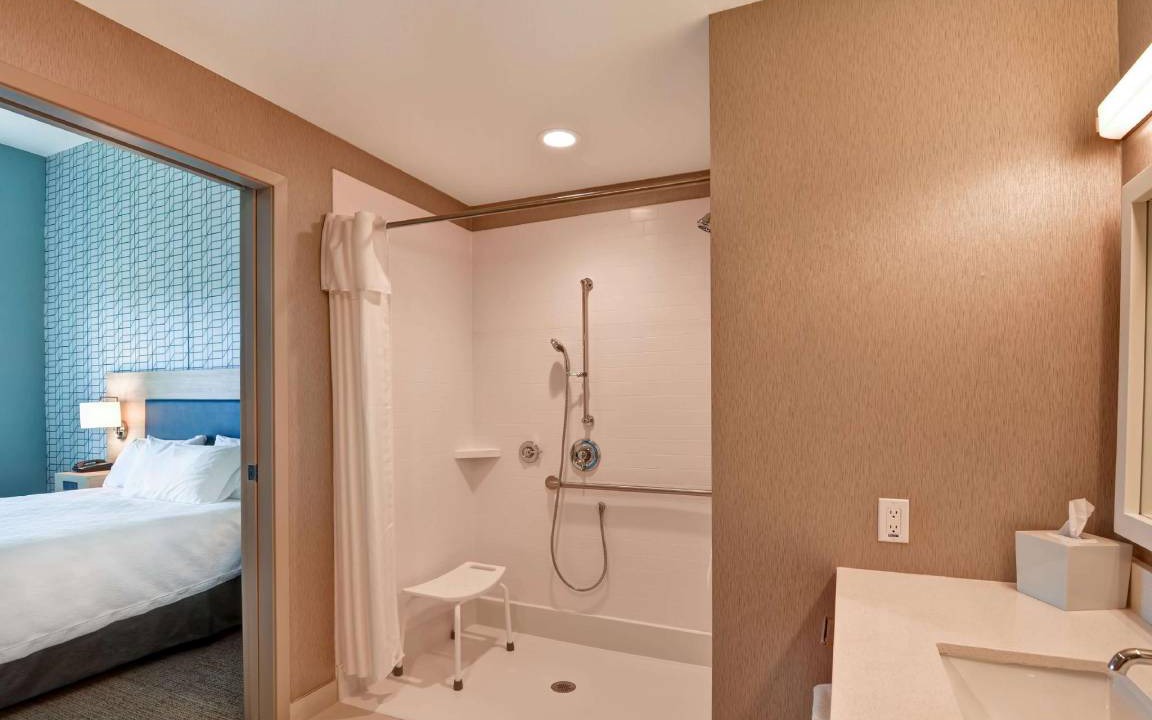 Photo of Bathroom in Palmdale