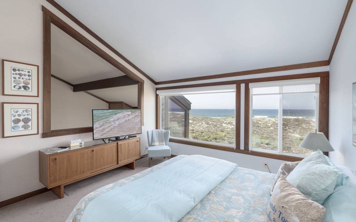 Photo of Bedroom in Castroville