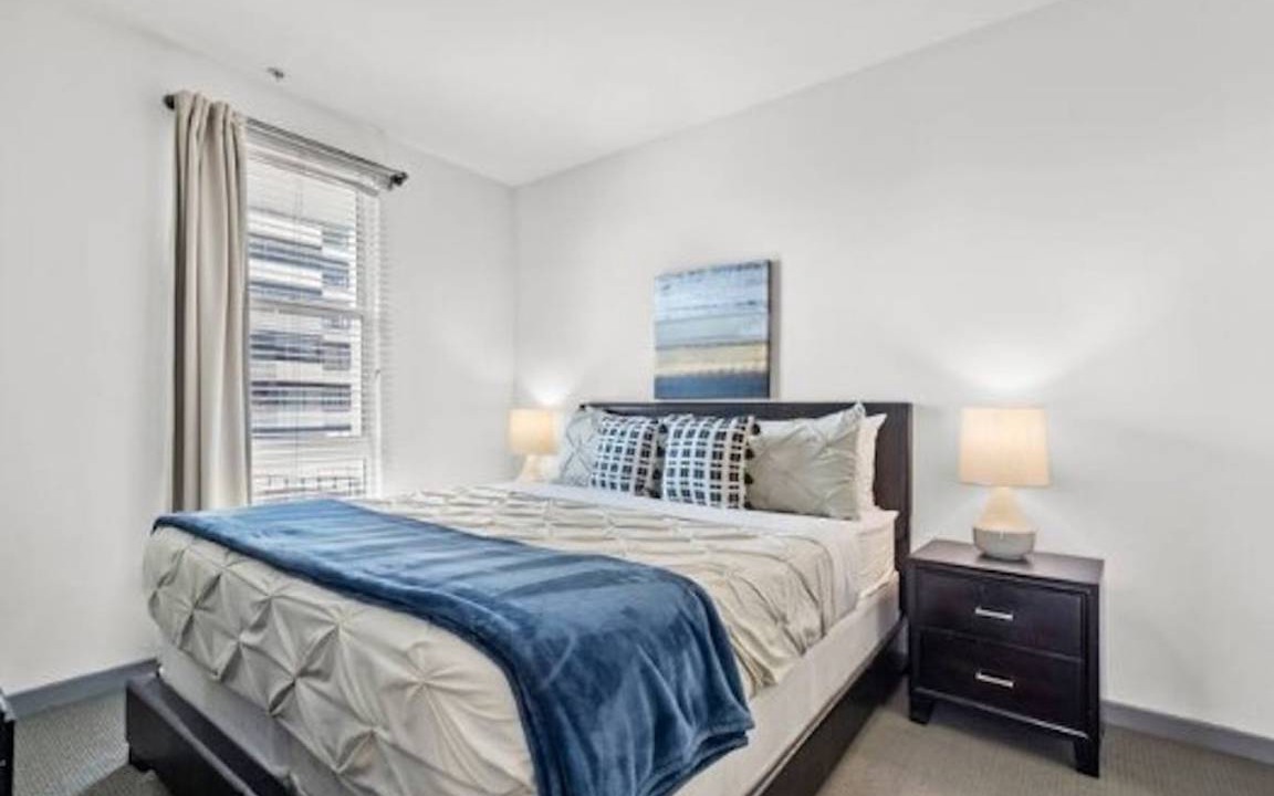 Photo of Bedroom in Downtown
