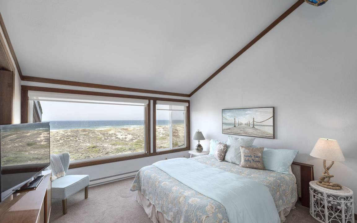 Photo of Bedroom in Castroville