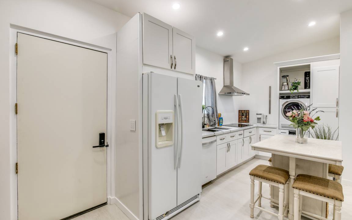 Photo of Kitchen in East Los Angeles