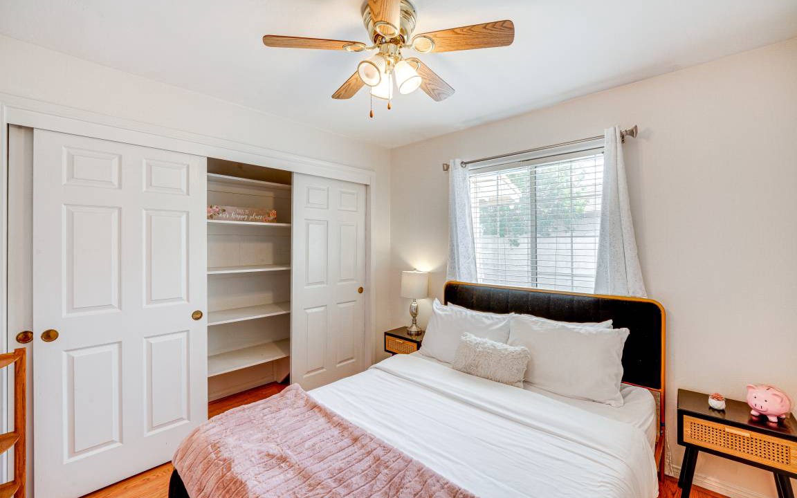 Photo of Bedroom in Bakersfield