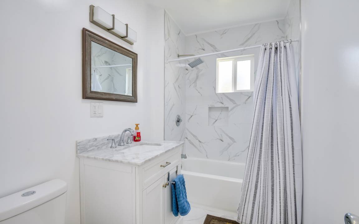 Photo of Bathroom in El Rancho