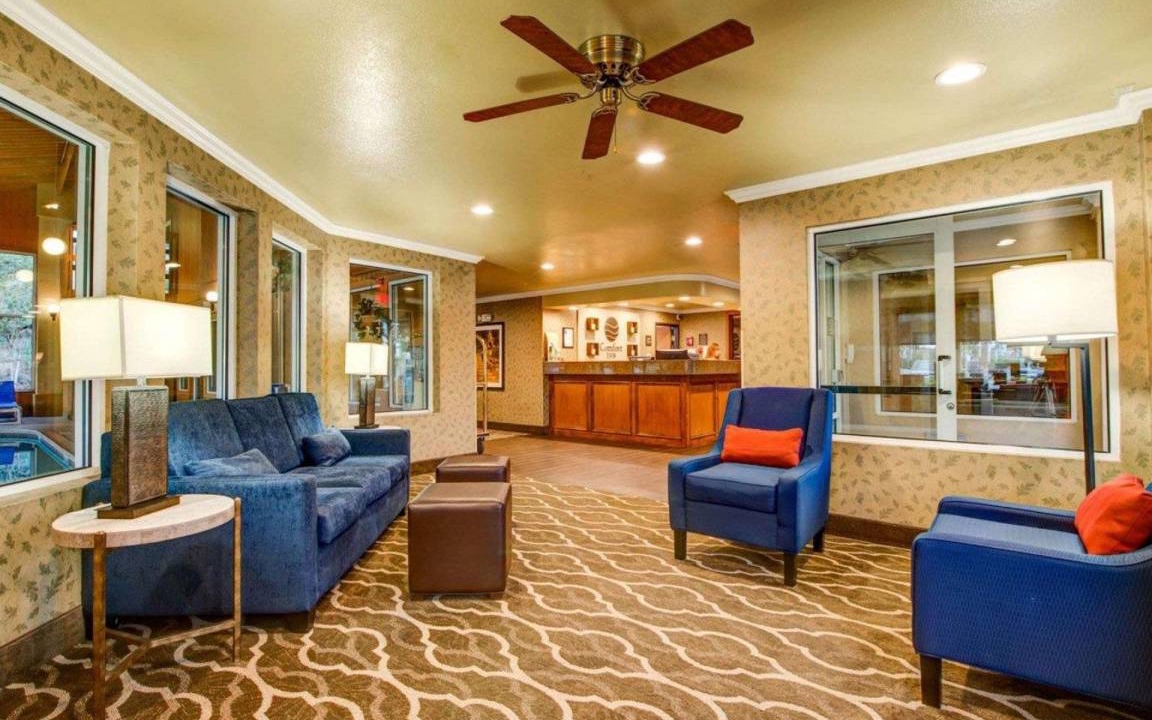 Photo of Livingroom in Fontana