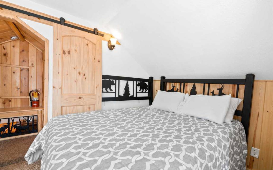 Photo of Bedroom in Boulder Bay