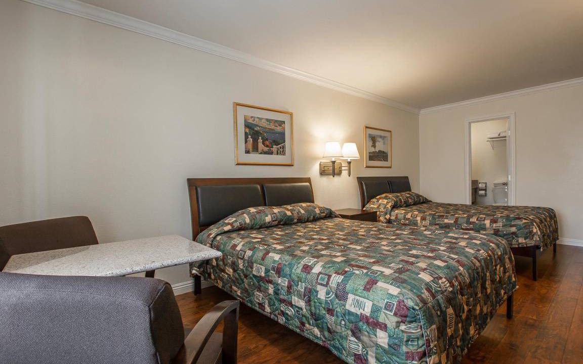 Photo of Bedroom in La Sierra