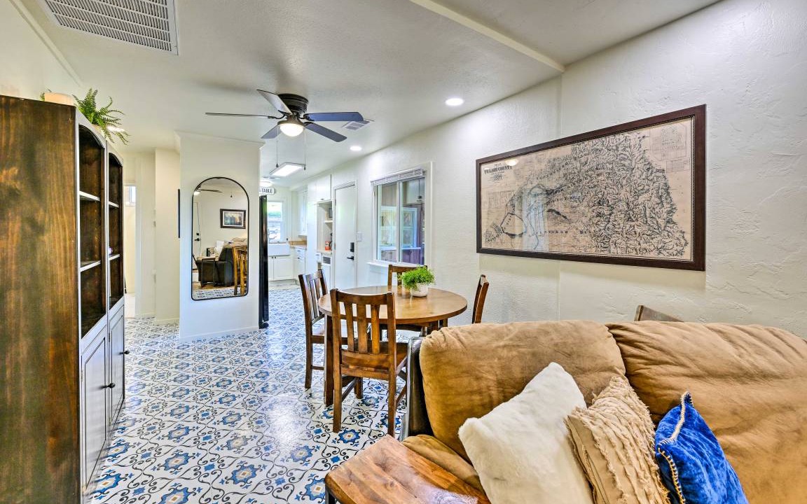 Photo of Livingroom in Woodlake