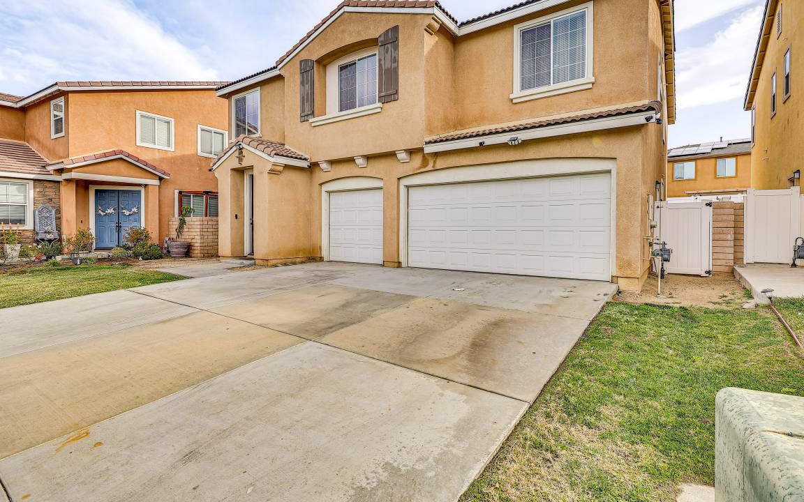 Photo of Others in Menifee