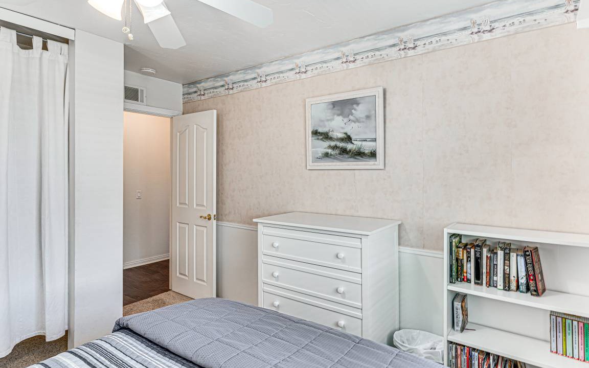 Photo of Bedroom in Huntington Beach
