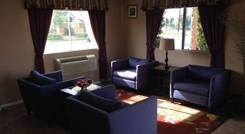 Photo of Livingroom in Beaumont