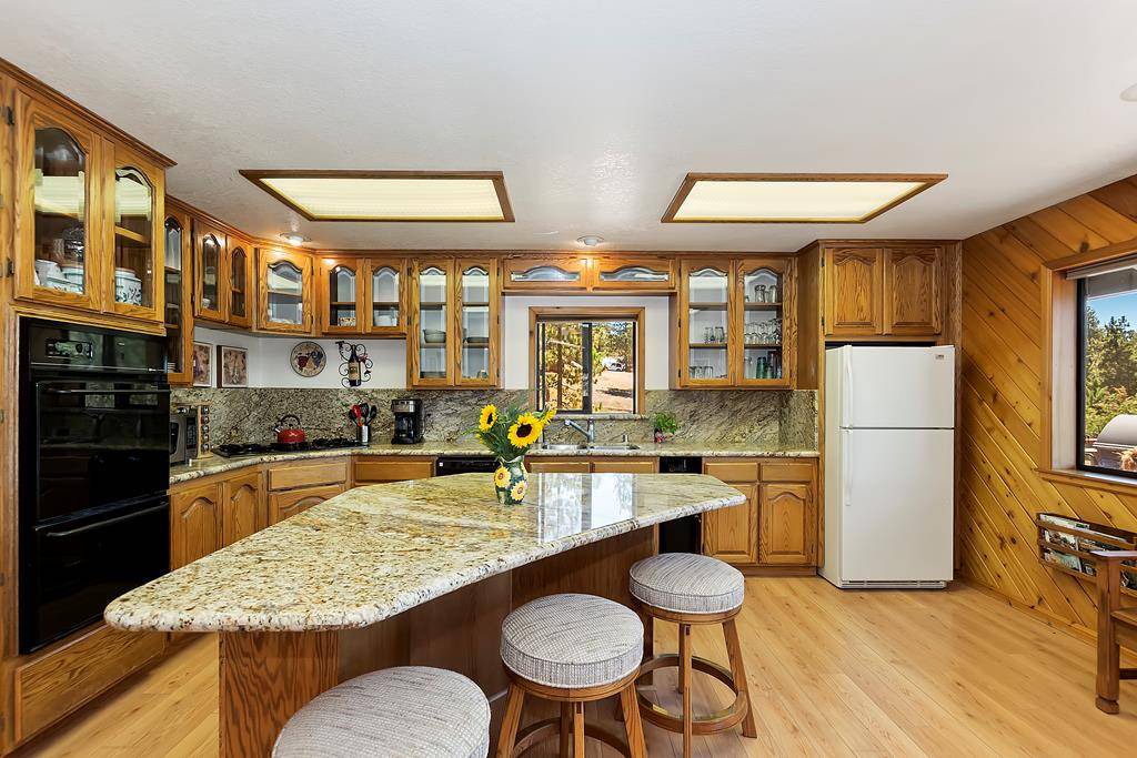 Photo of Kitchen in Fawnskin