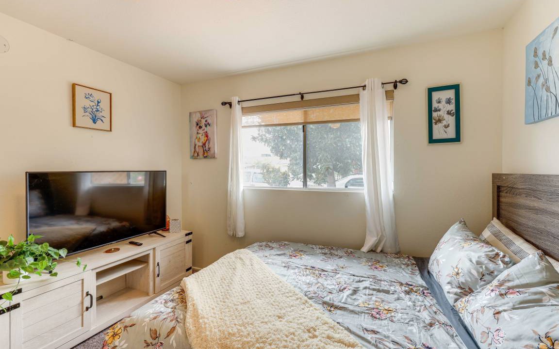 Photo of Bedroom in Hemet
