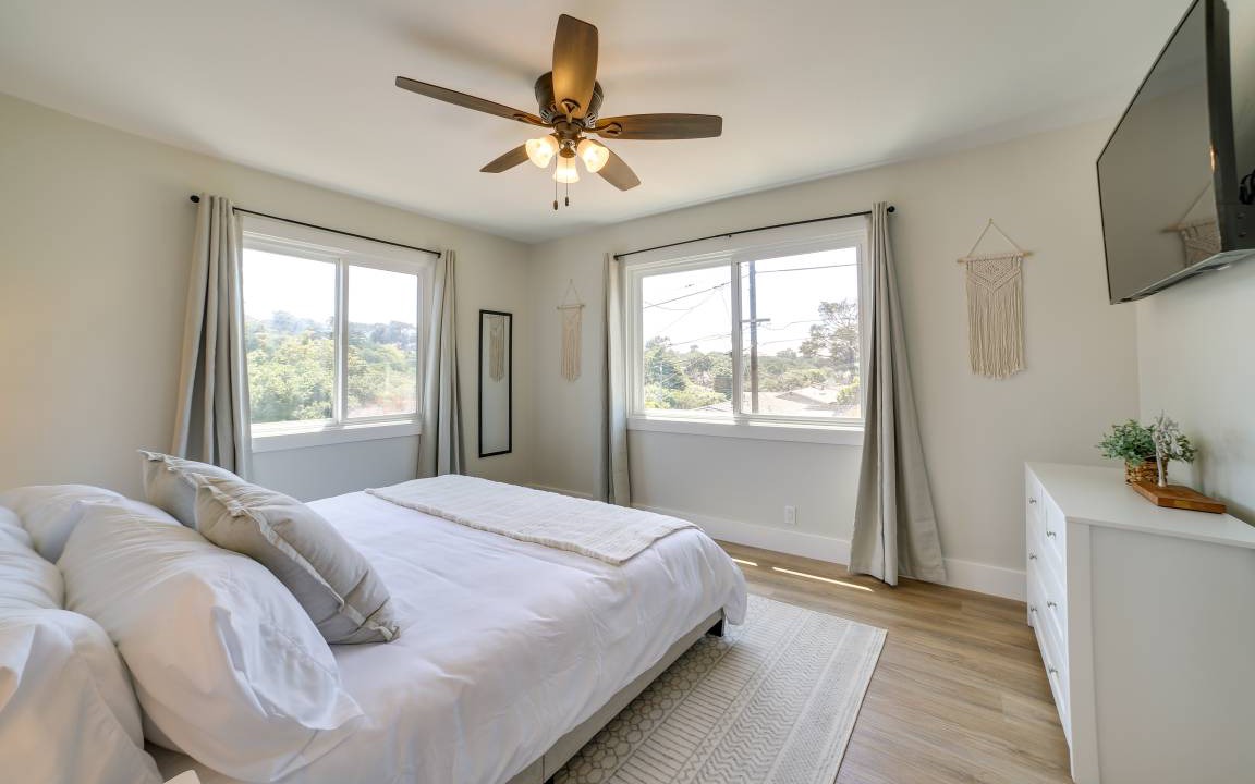 Photo of Bedroom in Del Rey Oaks