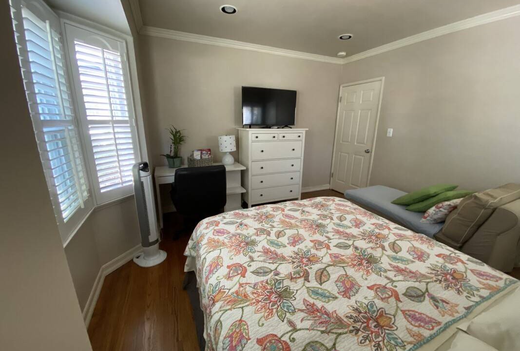 Photo of Bedroom in Burbank