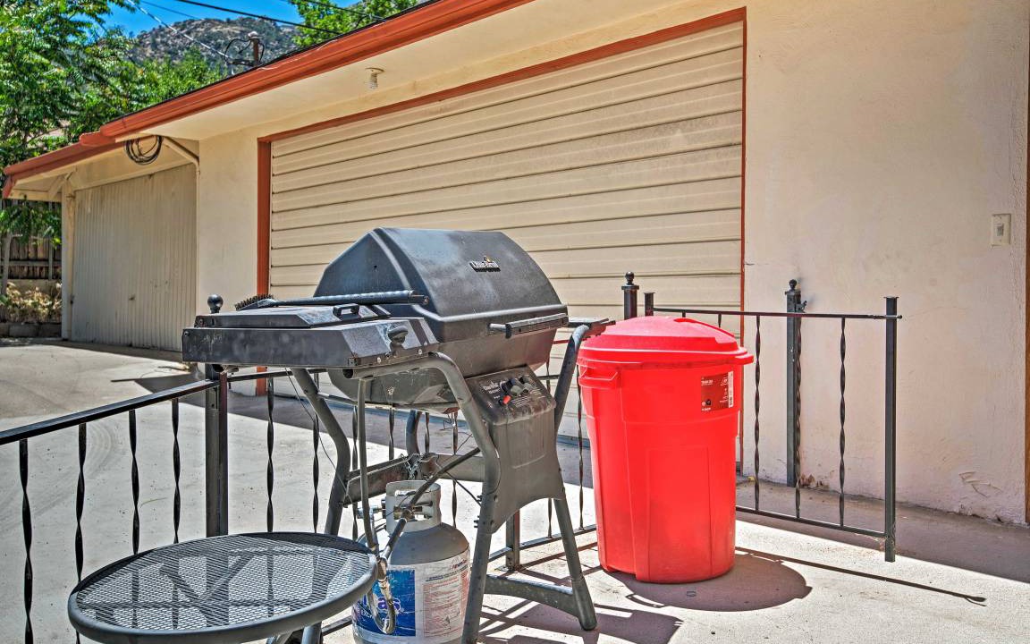 Photo of Patio Balcony in Kernville