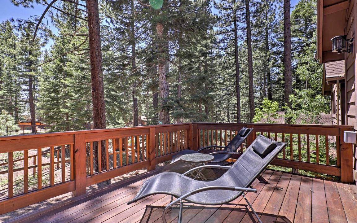 Photo of Patio Balcony in Pioneer Trail