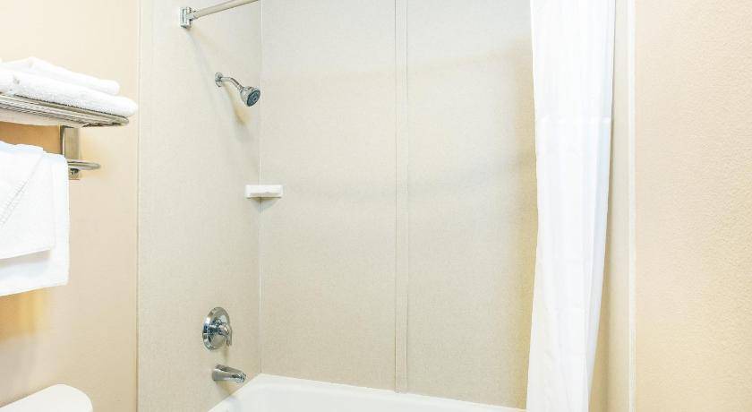 Photo of Bathroom in Westminster