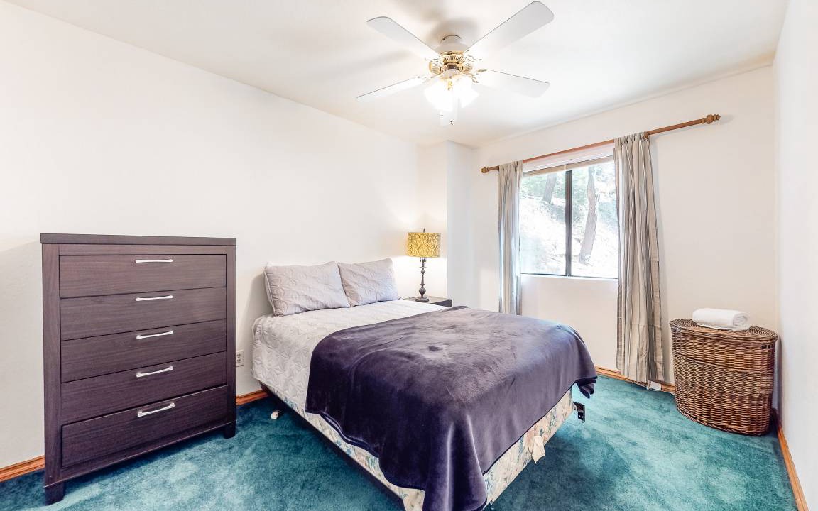 Photo of Bedroom in Arrowhead Villas
