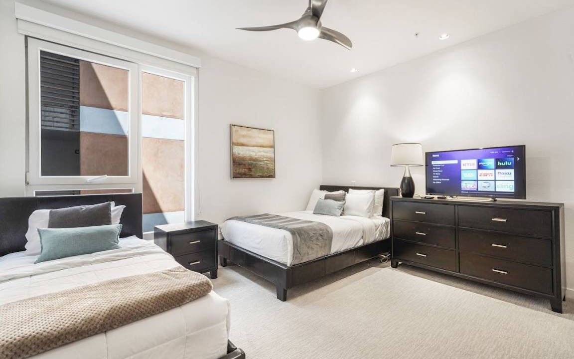 Photo of Bedroom in Burbank