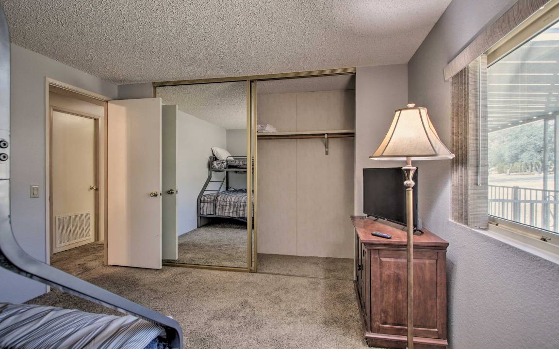 Photo of Bedroom in Wofford Heights