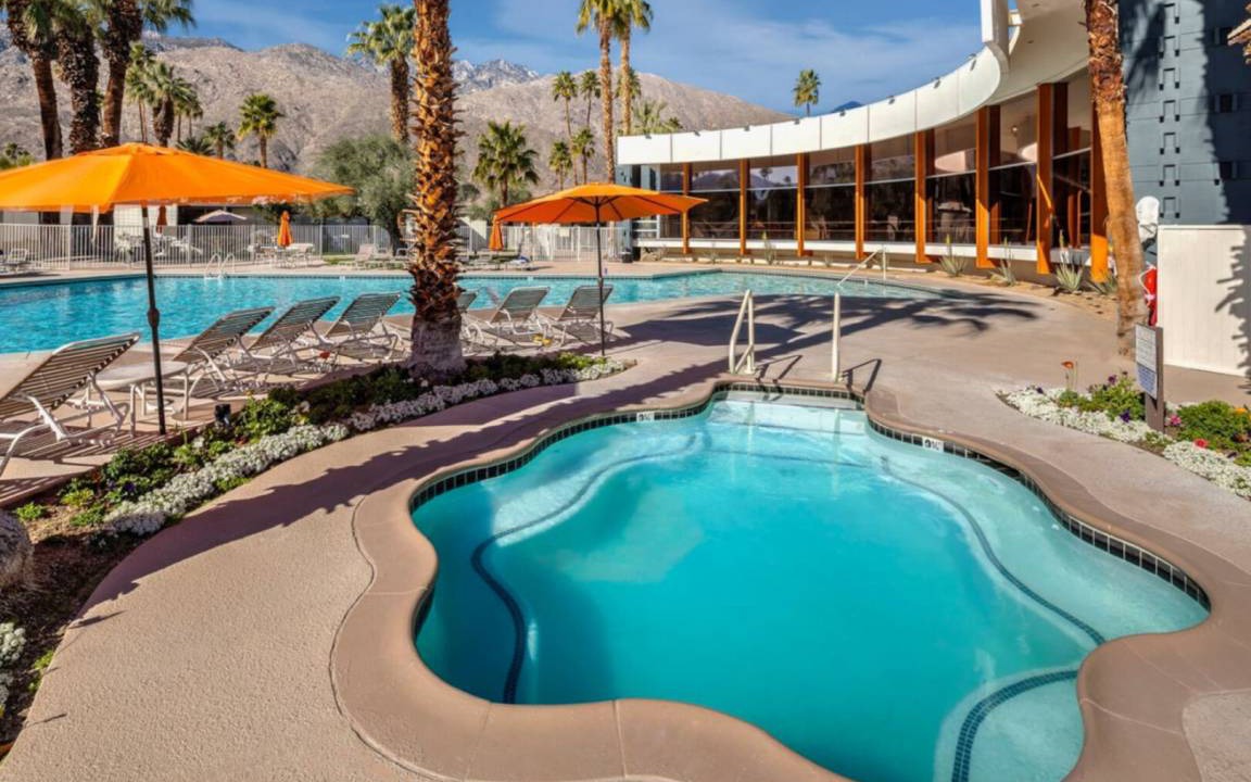 Photo of Others in Twin Palms